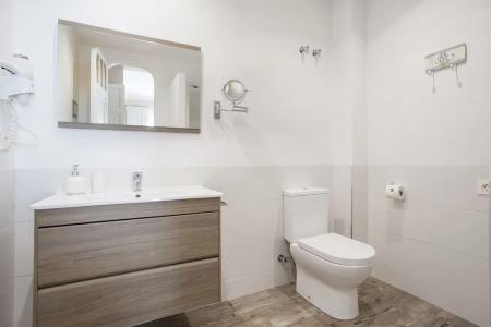 Hi Valencia Boutique - 25