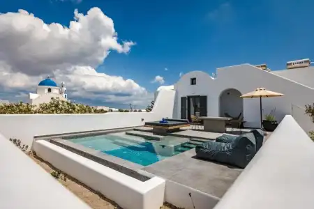 Vineyard Exclusive Suites - 16