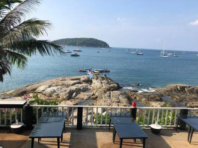 Naiharn On The Rock Resort - 8