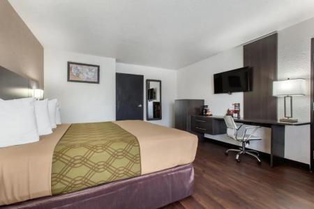 SureStay By Best Western Phoenix Airport - 59