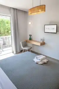 Anemos Rooms & Apartments - 33