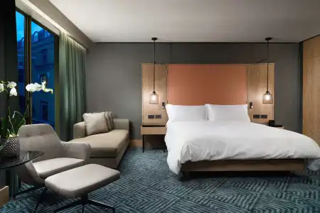 Hilton London Bankside - 5