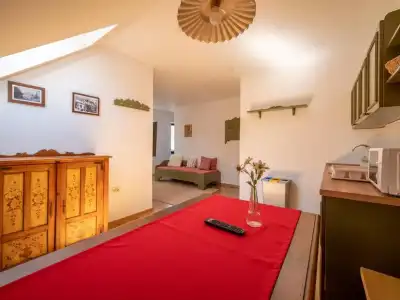 Apartment House Berghi - 4