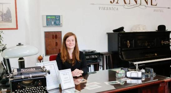 Janne with Self Check-IN - 24