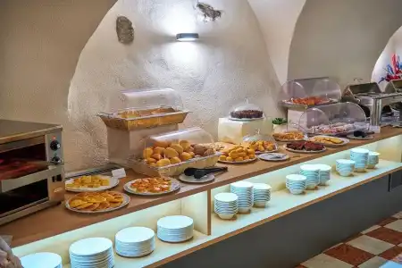 Portici Romantik & Wellness - 7
