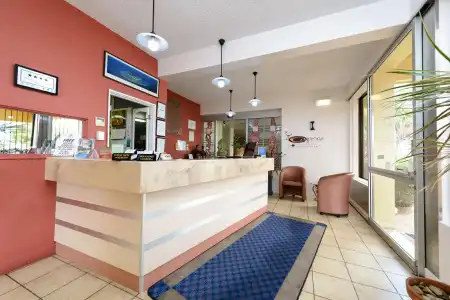 Bundaberg International Motor Inn - 1