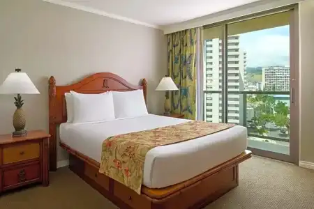 Luana Waikiki & Suites - 53