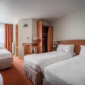Hôtel Kyriad Rennes Nord - 29