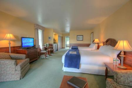 Spruce Point Inn - 74