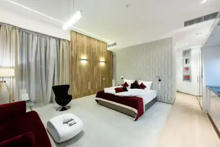Karoly Corner Residences - 106
