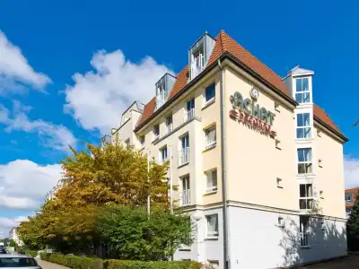 ACHAT Dresden Elbufer - 29