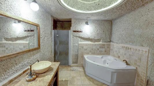 Elegance Cave Suites - 79