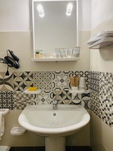 Fratelli Clemente Spa And - 38