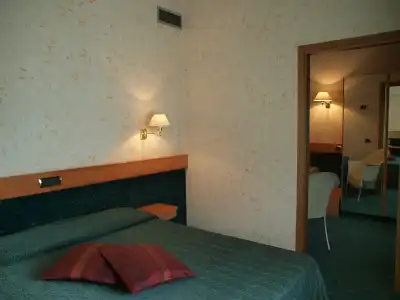 Eurohotel - 3