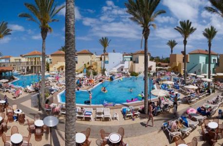 Broncemar Beach Suites - 21