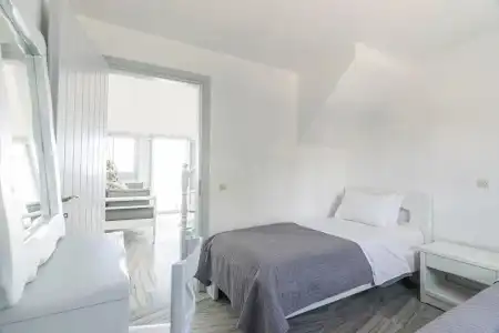 Phaos Santorini Suites - 201