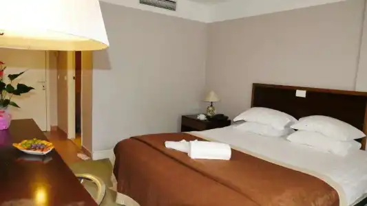 Talen Otel - 22
