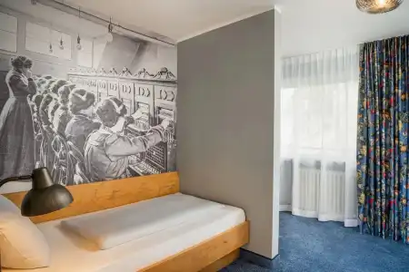tinyTwice Bonn - 60