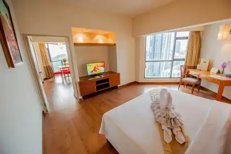 The Seasons Pattaya - 16