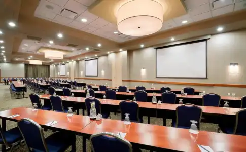 SpringHill Suites by Marriott Las Vegas Convention Center - 16