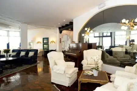 Cavalieri Palace - 28