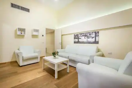 La Scaletta Al Ponte Vecchio - 298