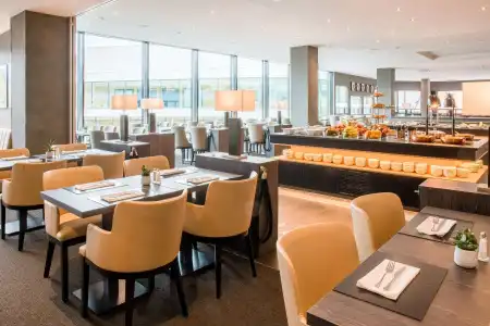 Best Western Premier Central Leonhard - 22