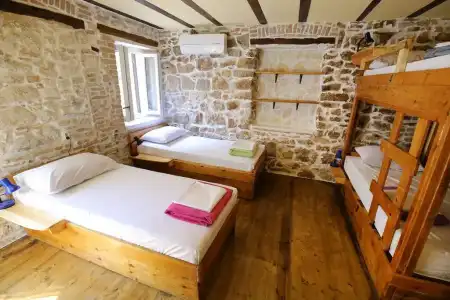 Tequila Bar Hostel - 22