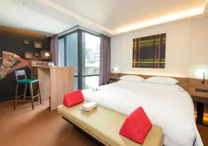 RakYim Siam Sukhumvit 15 - 54