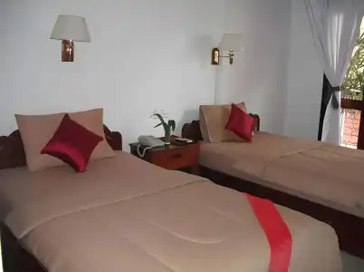 Mom's Guesthouse - 5