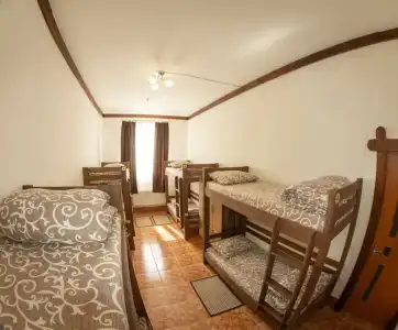 Grand Hostel - 2