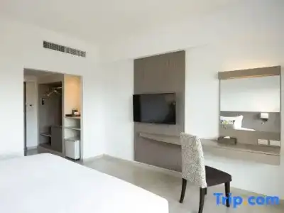 Centara Life Cha-Am Beach Resort Hua Hin - 67