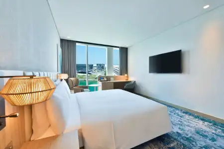 Hilton Garden Inn Bahrain Bay - 2