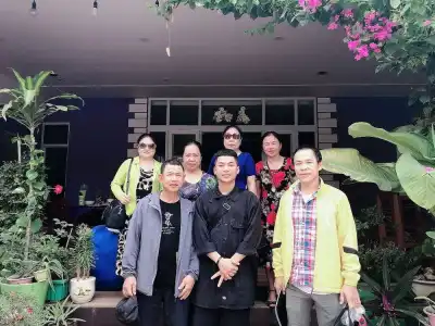 Q Song Chi - 20