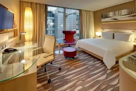 Hilton Frankfurt Airport - 60