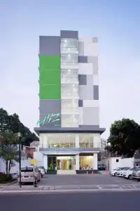 Whiz Cikini Jakarta - 20