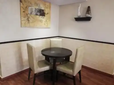 Boulevard City Suites Apartments - 19