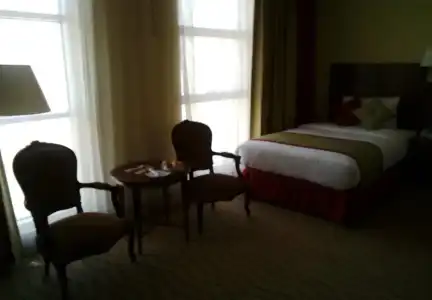 Rayan Sharjah - 10