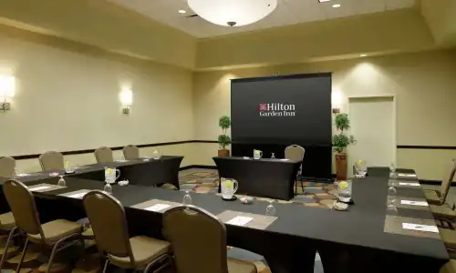 Hilton Garden Inn Phoenix North Happy Valley - 11