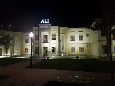 Ali - 1