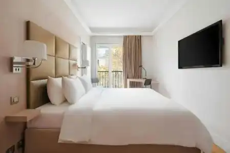 L’Edmond Parc Monceau - 88