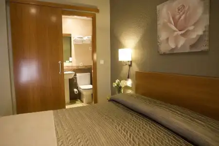 Hostal Barris - 2