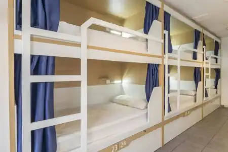 Factory Hostels Barcelona - 2
