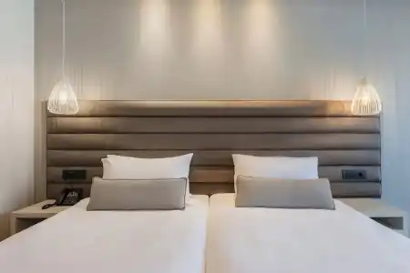 Alexandra Beach Resort & Spa - 72