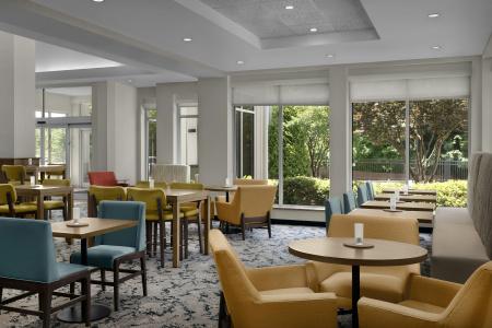 Hilton Garden Inn Greensboro Airport - 37