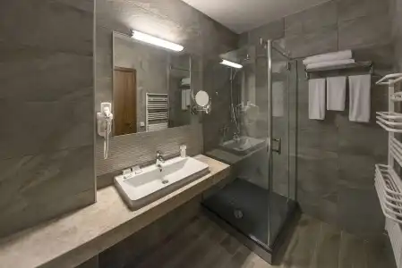 Hot Springs Medical and Spa - 27
