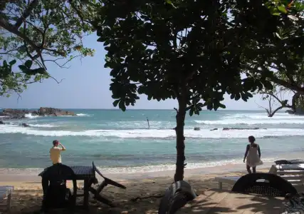 OYO 388 Surf Sea Breeze - 15