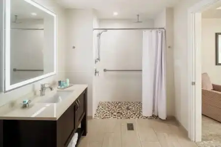Waterline Villas & Marina, Autograph Collection - 133