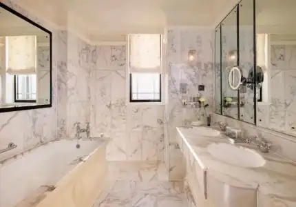 The Dorchester - 64