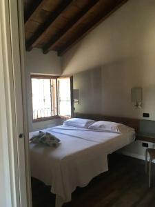 Corte San Luca Apartments - 51